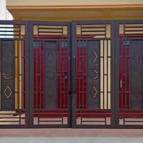 Làm cửa cổng sắt đẹp