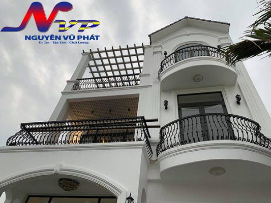 Thi công làm lan can sắt giá rẻ tại TP. Thủ Dầu Một