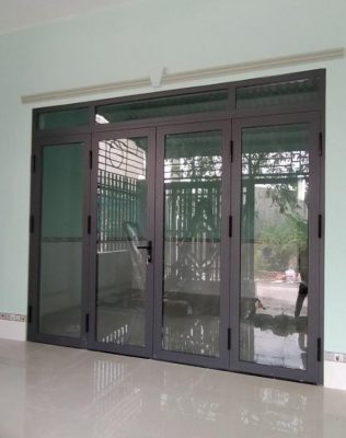 Dịch vụ làm cửa nhôm xingfa cửa đi 4 cánh