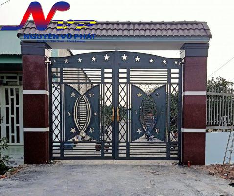 Dịch vụ làm cửa sắt cnc tại Tân Uyên