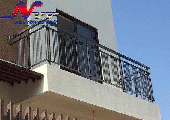 lan can sắt đẹp, lan can sắt cnc, lan can cầu thang, lan can sắt hộp, sắt mỹ thuật