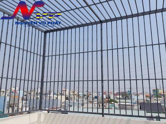 Khung sắt bảo vệ, khung bảo vệ bằng sắt, khung bảo vệ đẹp giá rẻ